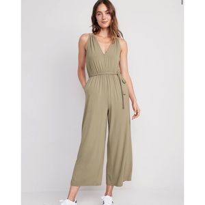 Old Navy ankle length jumpsuit